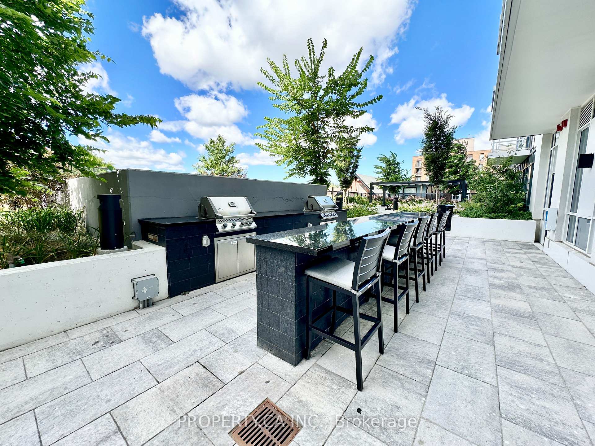 Photo 18 of Unit 813, 286 Main Street, Toronto, East End-Danforth — HOMEH