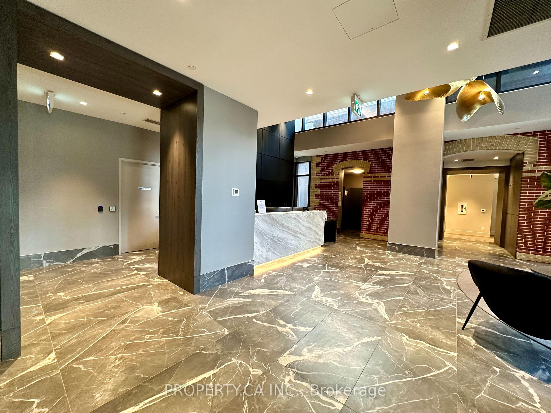 Photo 19 of Unit 813, 286 Main Street, Toronto, East End-Danforth — HOMEH