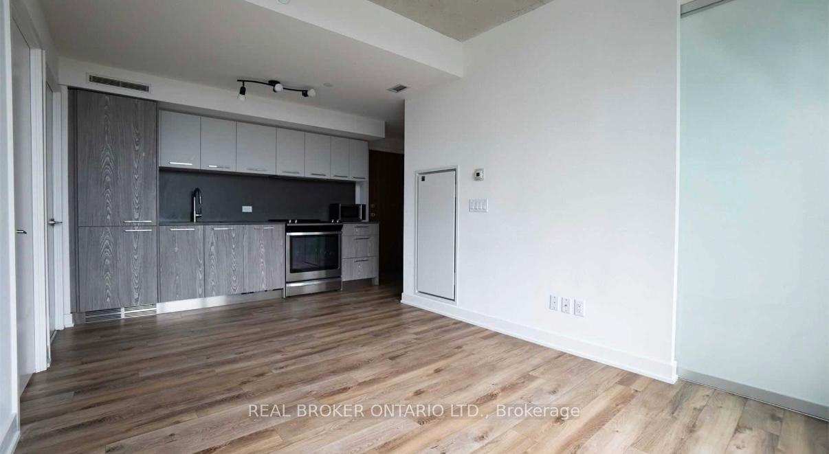 Photo 3 of Unit 1003, 30 Baseball Place, Toronto, South Riverdale — HOMEH