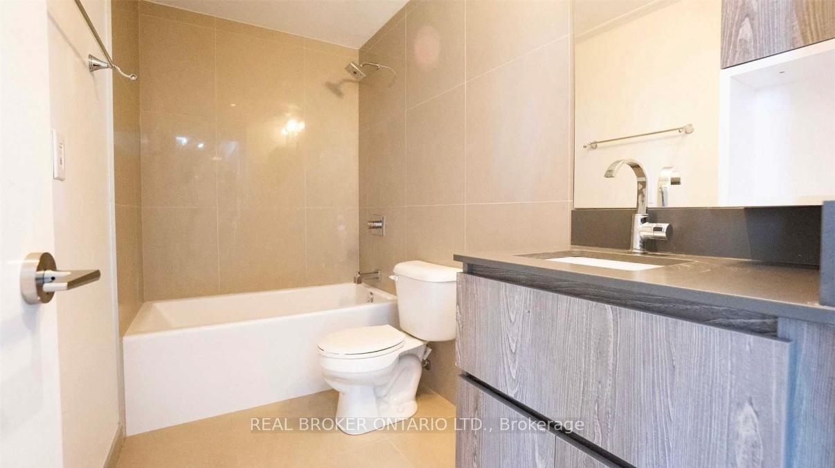 Photo 12 of Unit 1003, 30 Baseball Place, Toronto, South Riverdale — HOMEH