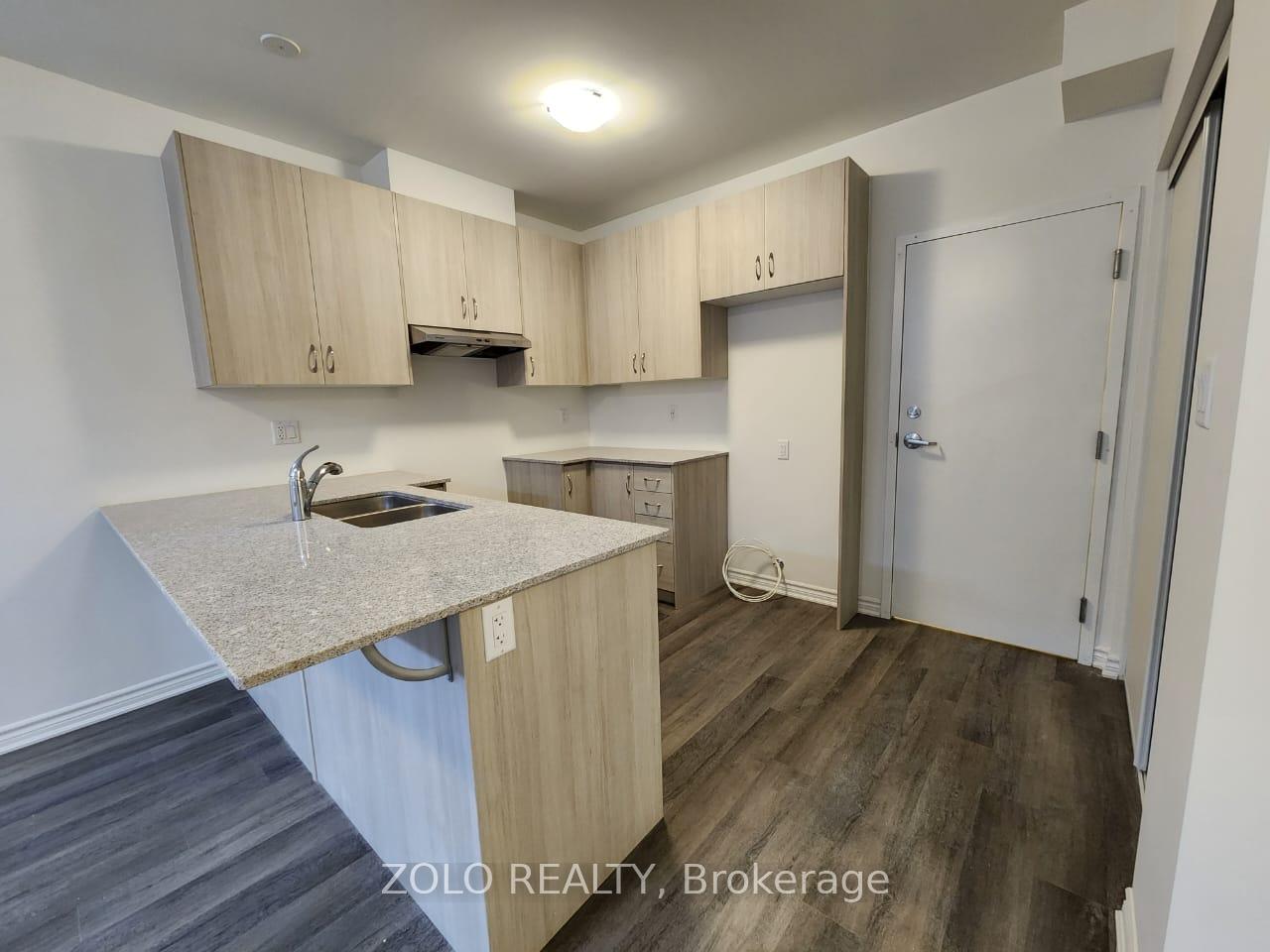Photo 5 of Unit Lower, 48 Betteridge Trail, Barrie, Rural Barrie Southwest — HOMEH