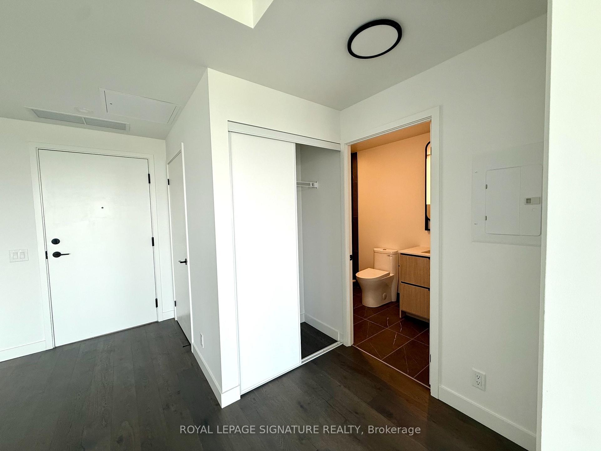 Photo 4 of Unit 616, 1050 Eastern Avenue, Toronto, The Beaches — HOMEH