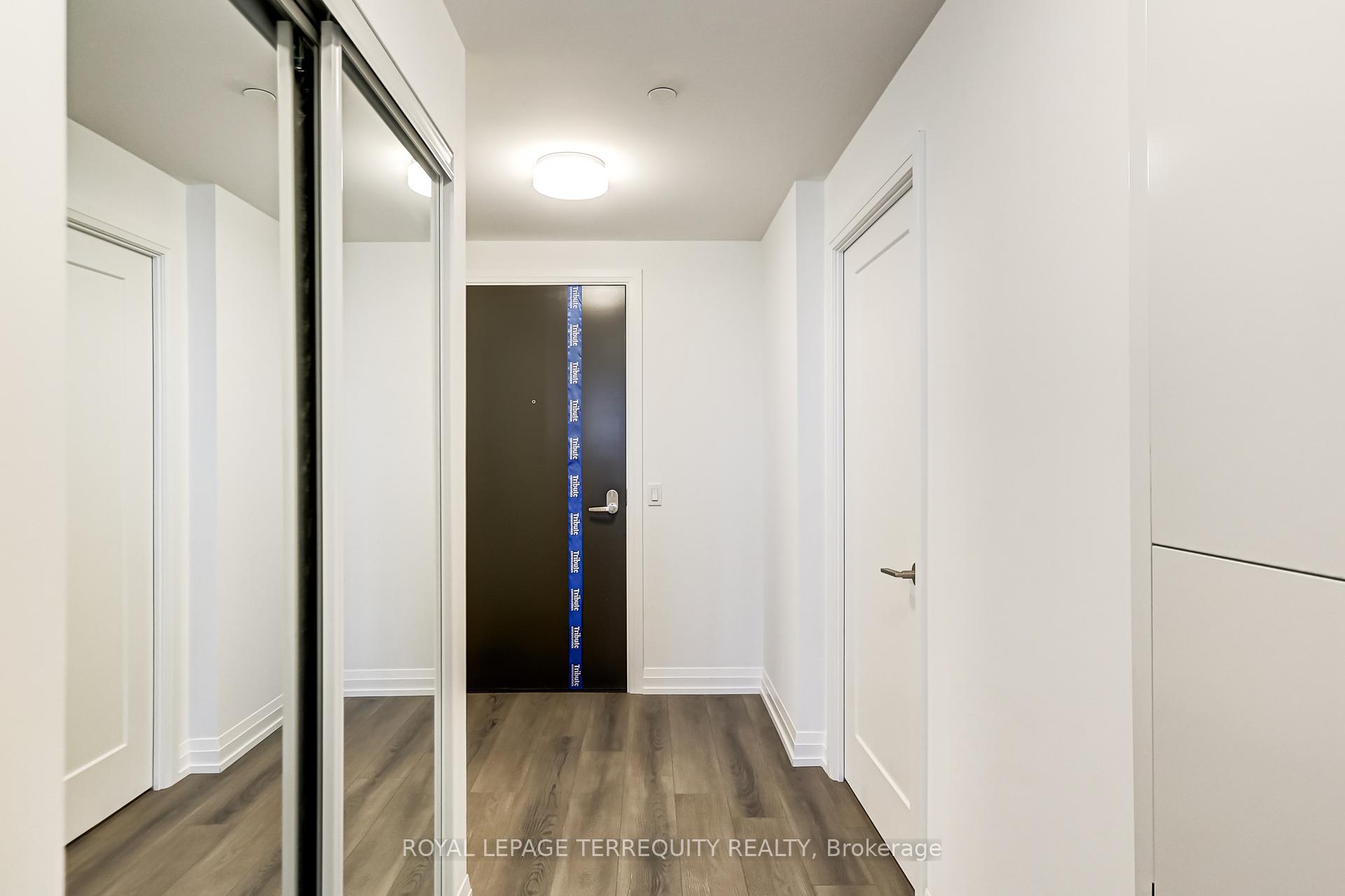 Photo 2 of Unit 2606, 286 Main Street, Toronto, East End-Danforth — HOMEH