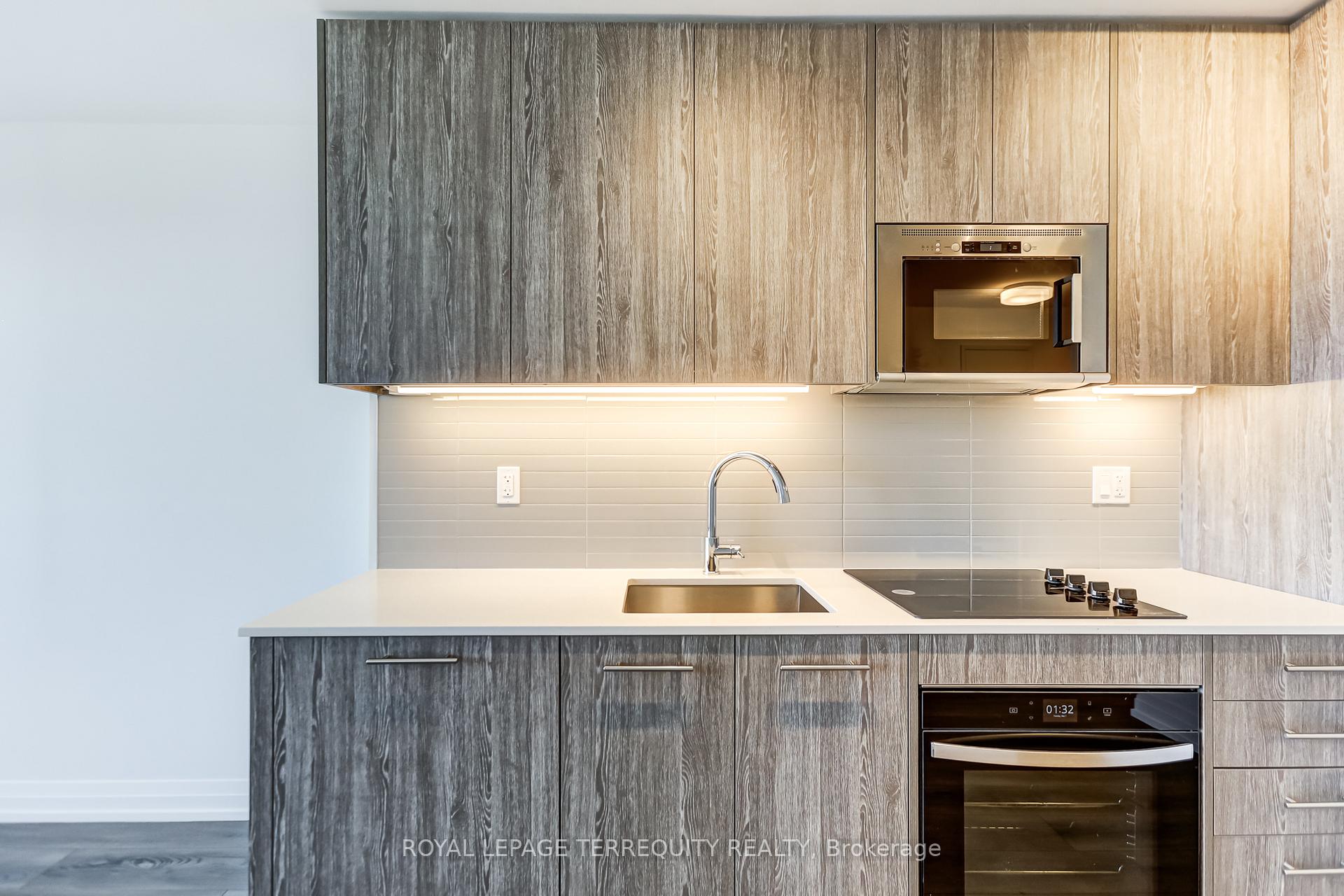 Photo 14 of Unit 2606, 286 Main Street, Toronto, East End-Danforth — HOMEH