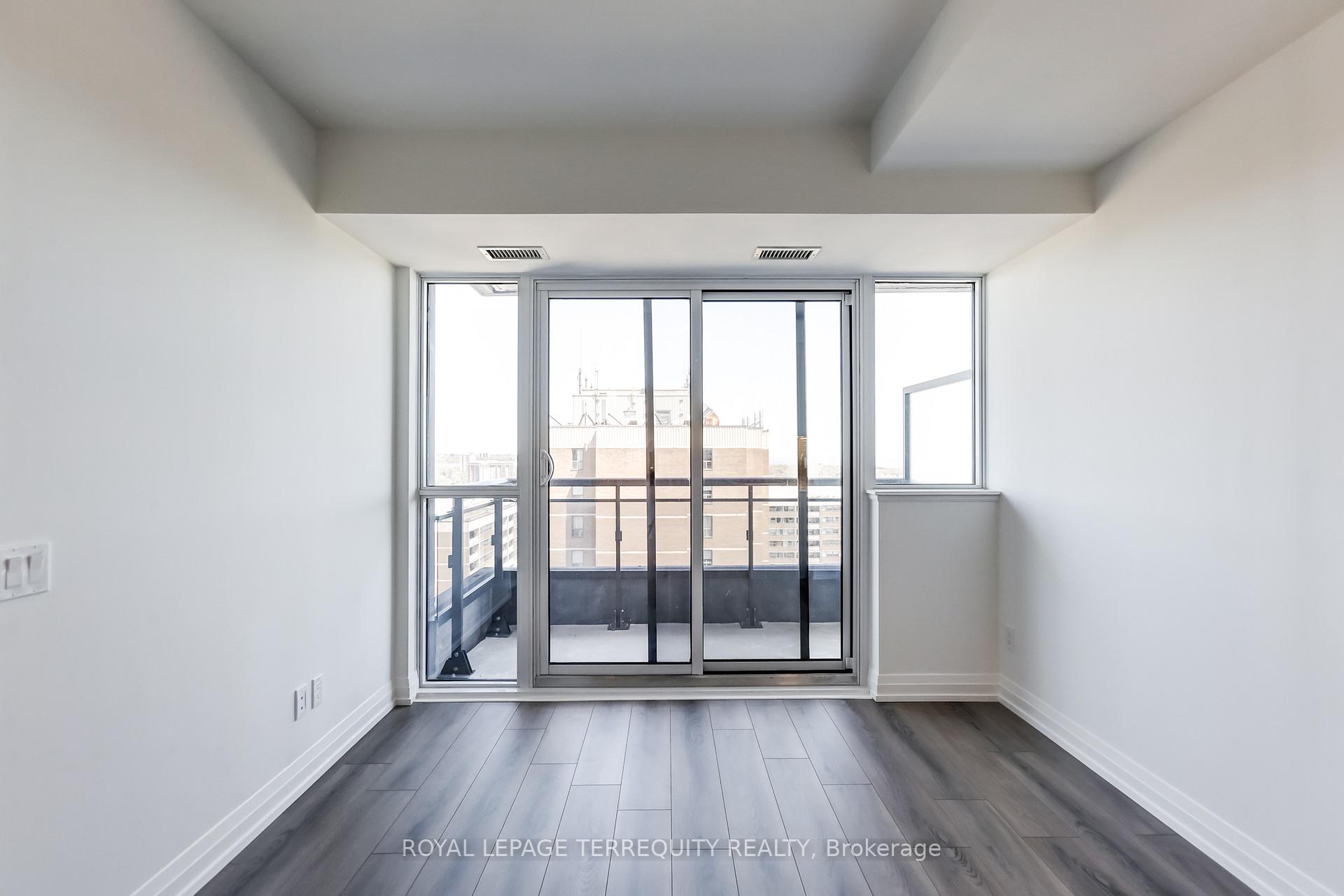 Photo 10 of Unit 2606, 286 Main Street, Toronto, East End-Danforth — HOMEH