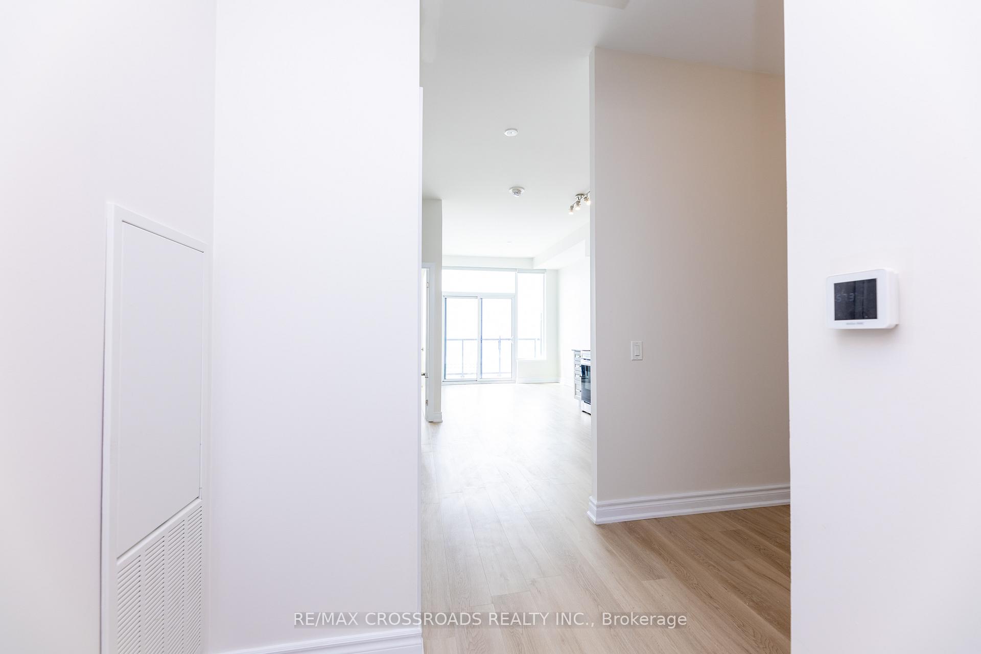 Photo 7 of Unit 1701, 1480 Bayly Street, Pickering, Bay Ridges — HOMEH