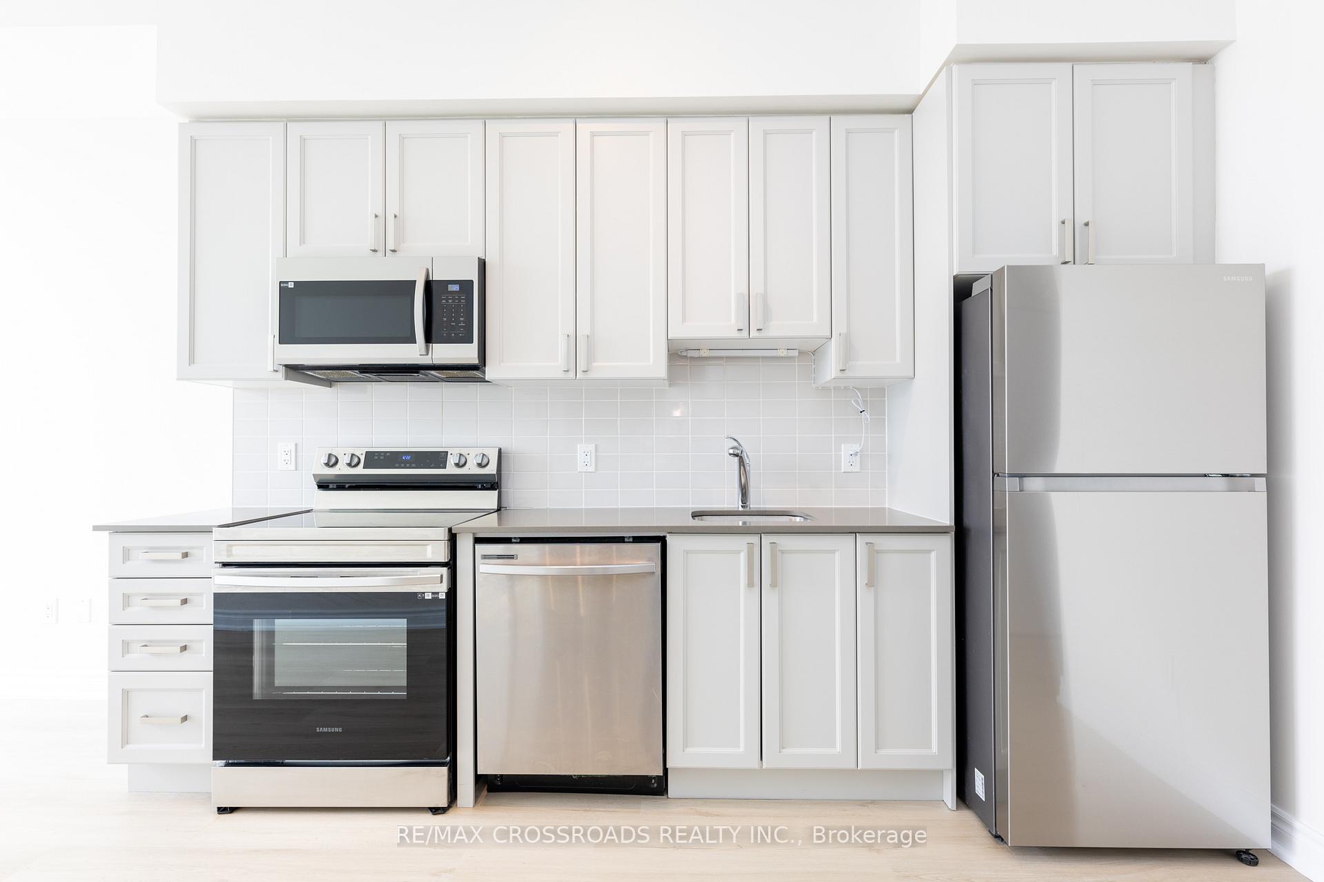 Photo 13 of Unit 1701, 1480 Bayly Street, Pickering, Bay Ridges — HOMEH