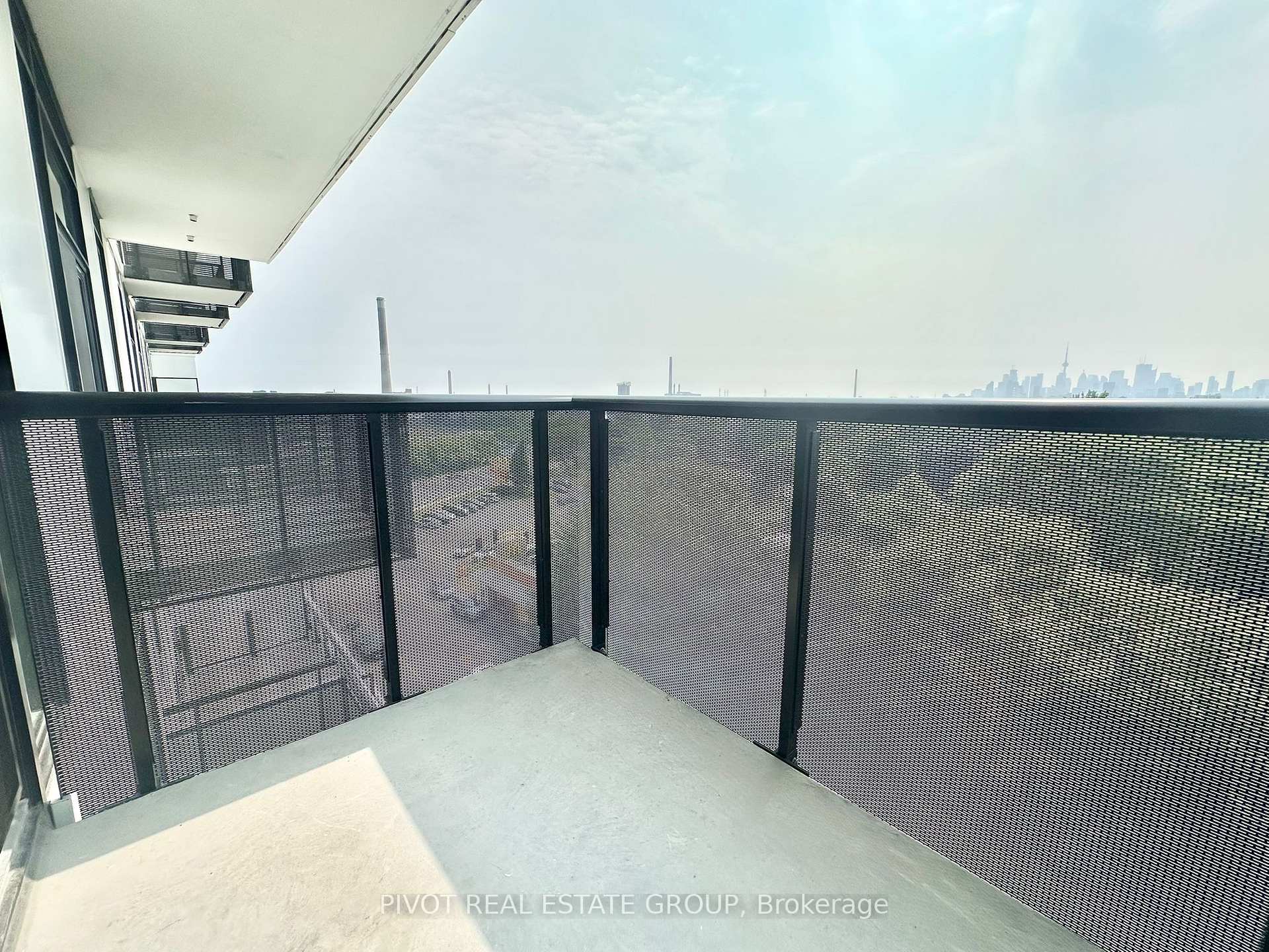 Photo 2 of Unit 719, 1050 Eastern Avenue, Toronto, The Beaches — HOMEH