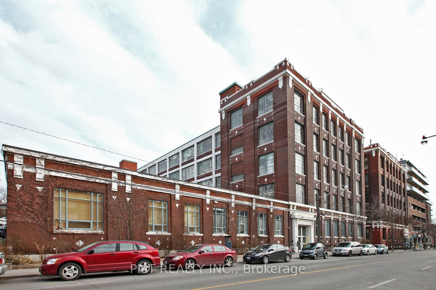 Front of Unit 503, 245 Carlaw Avenue