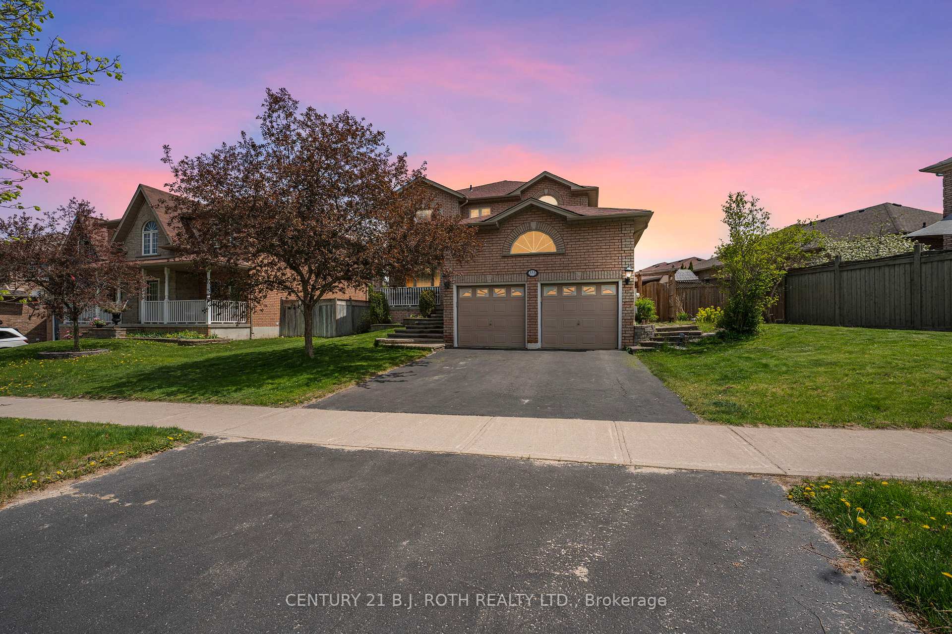 Photo 1 of 333 Cox Mill Road, Barrie, South Shore — HOMEH