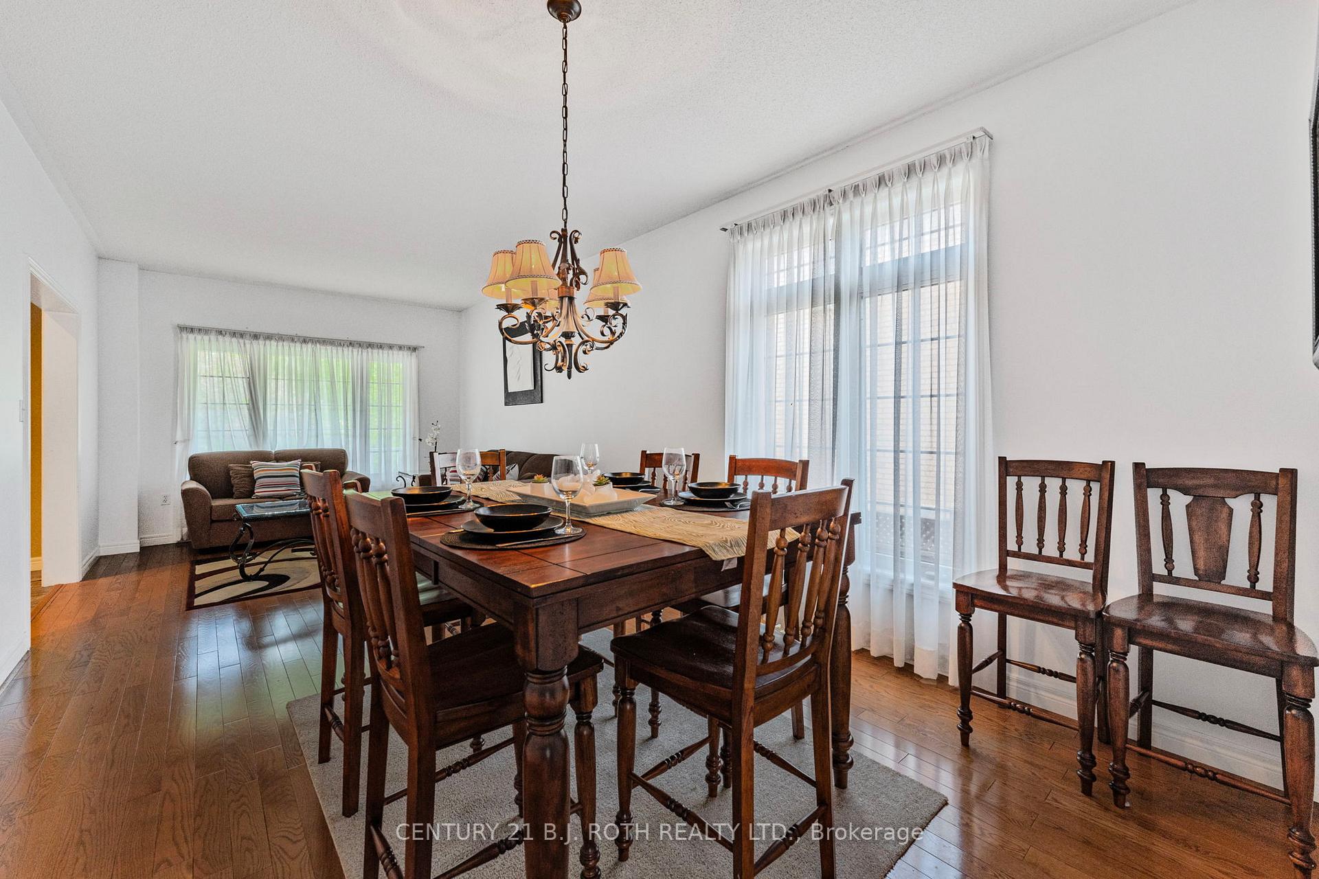 Photo 9 of 333 Cox Mill Road, Barrie, South Shore — HOMEH