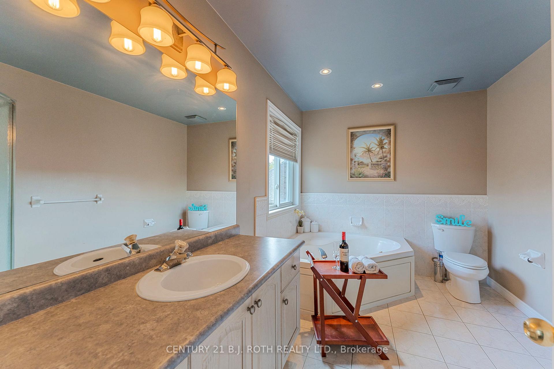 Photo 19 of 333 Cox Mill Road, Barrie, South Shore — HOMEH