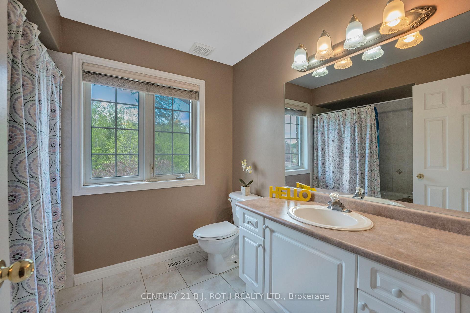 Photo 21 of 333 Cox Mill Road, Barrie, South Shore — HOMEH