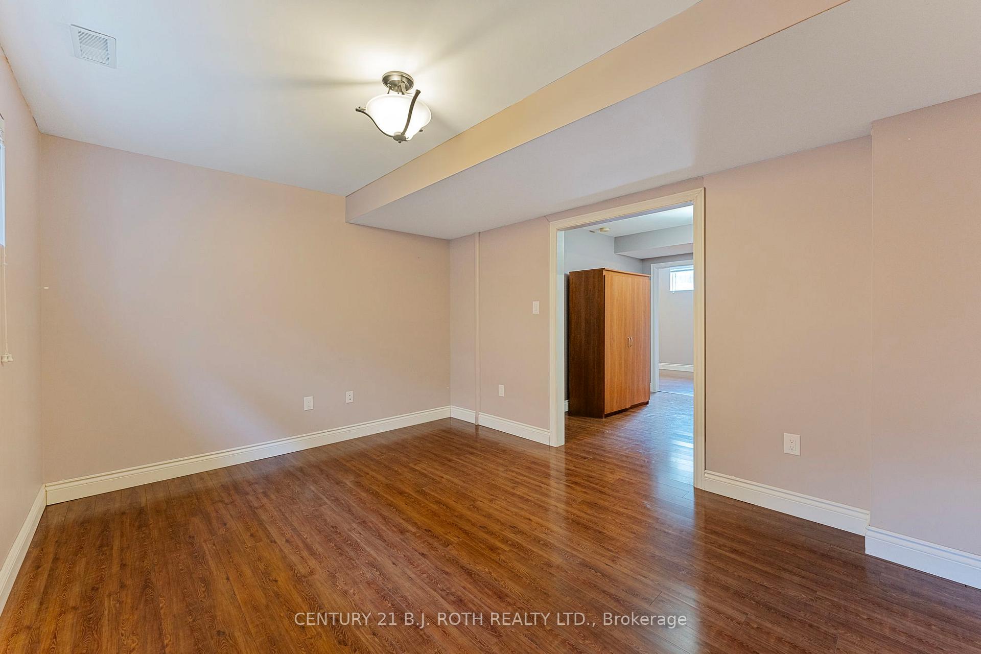 Photo 23 of 333 Cox Mill Road, Barrie, South Shore — HOMEH