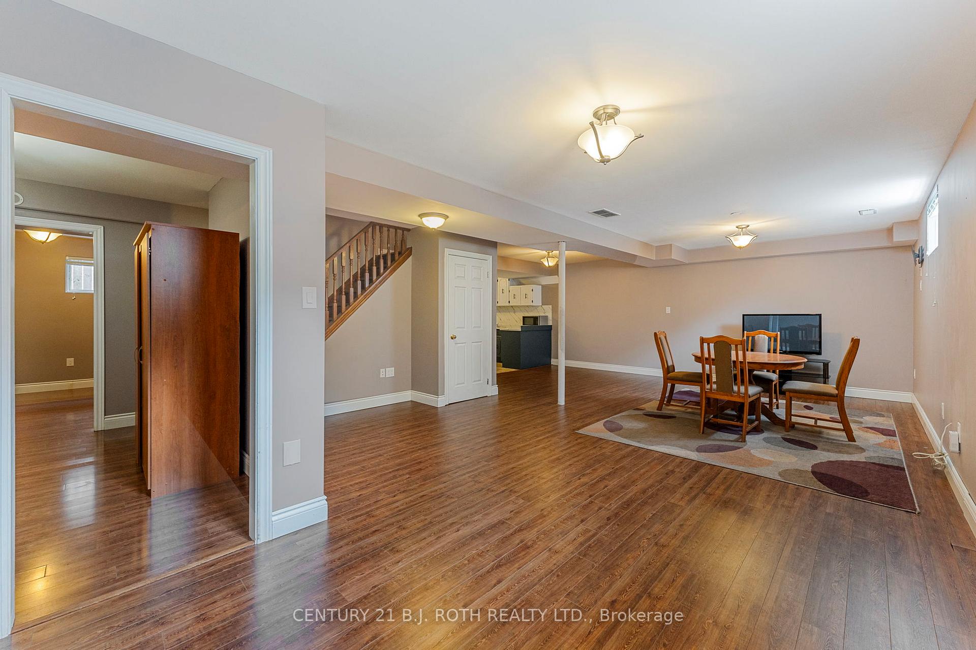 Photo 24 of 333 Cox Mill Road, Barrie, South Shore — HOMEH