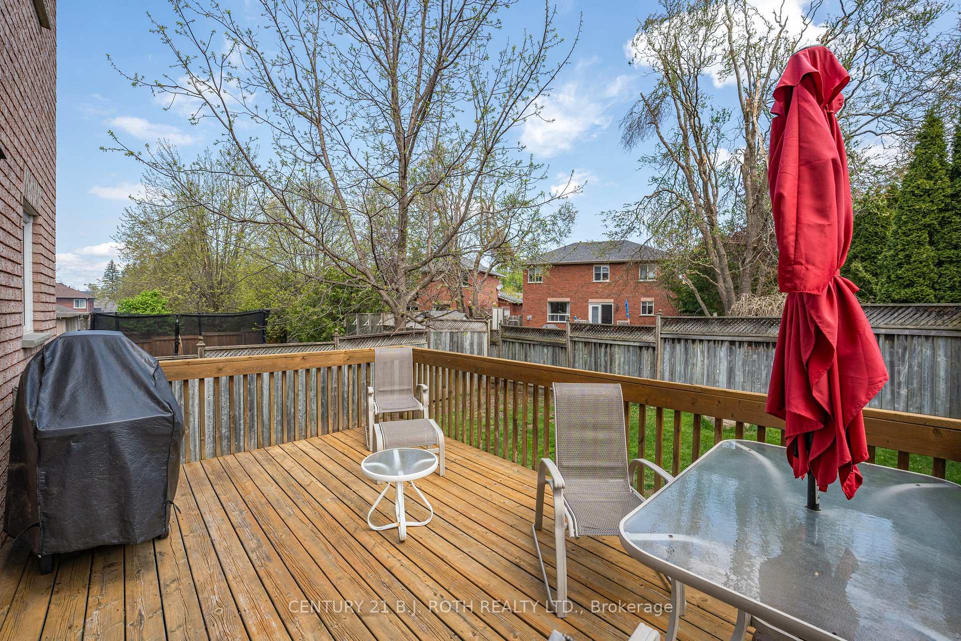 Photo 26 of 333 Cox Mill Road, Barrie, South Shore — HOMEH