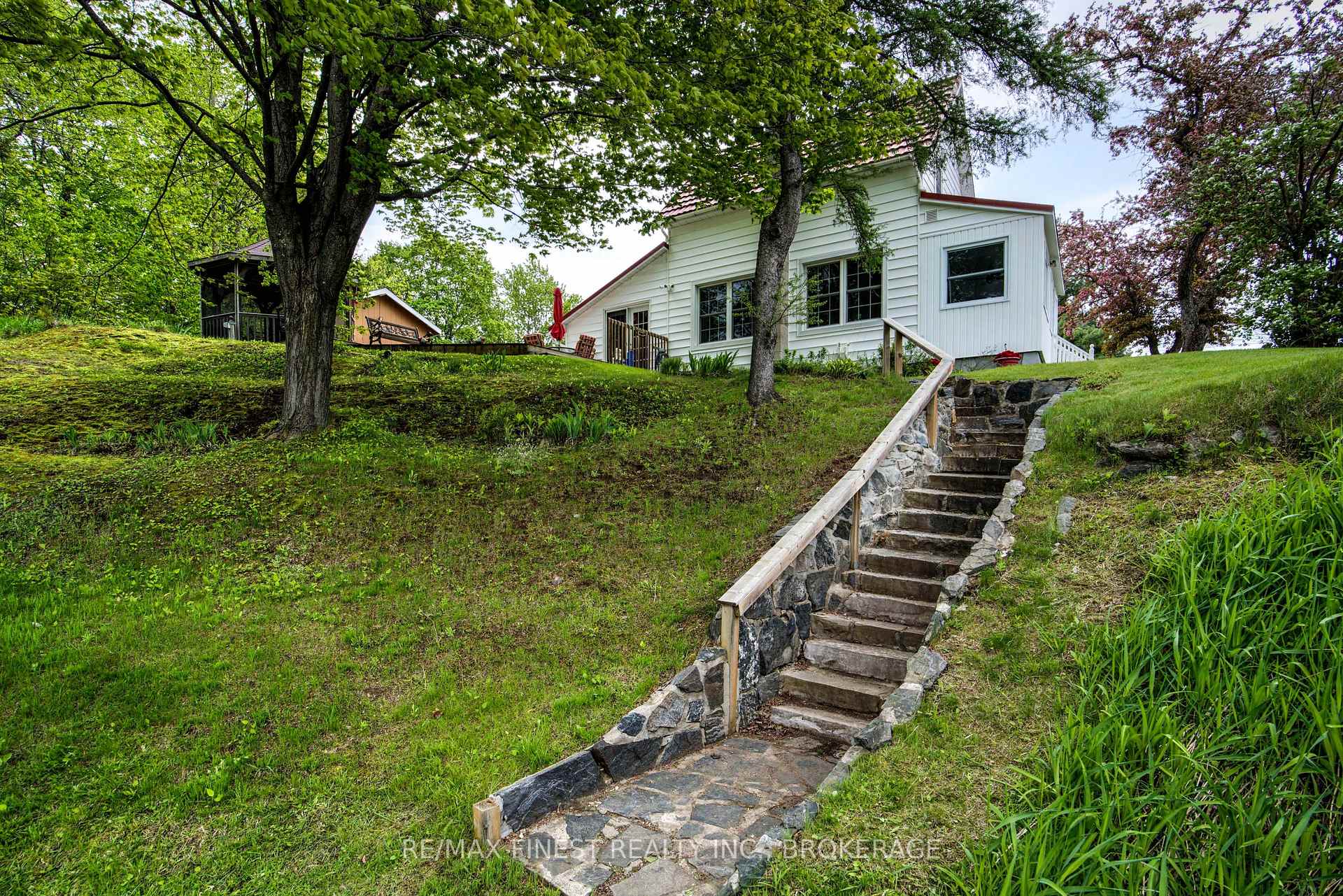 Photo 49 of 14064 Road 38, Frontenac, Frontenac Centre — HOMEH