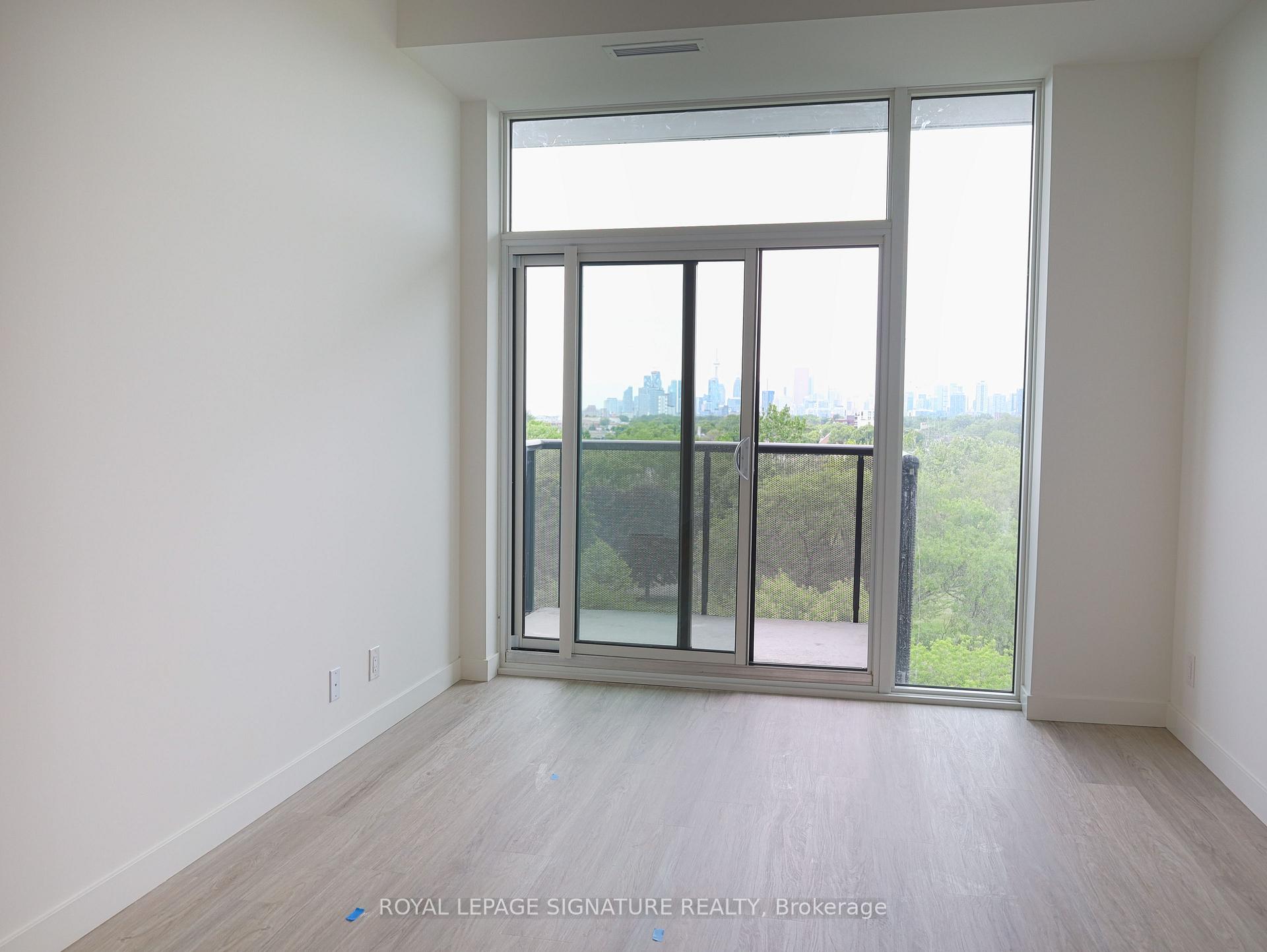 Photo 7 of Unit 718, 1050 Eastern Avenue, Toronto, The Beaches — HOMEH