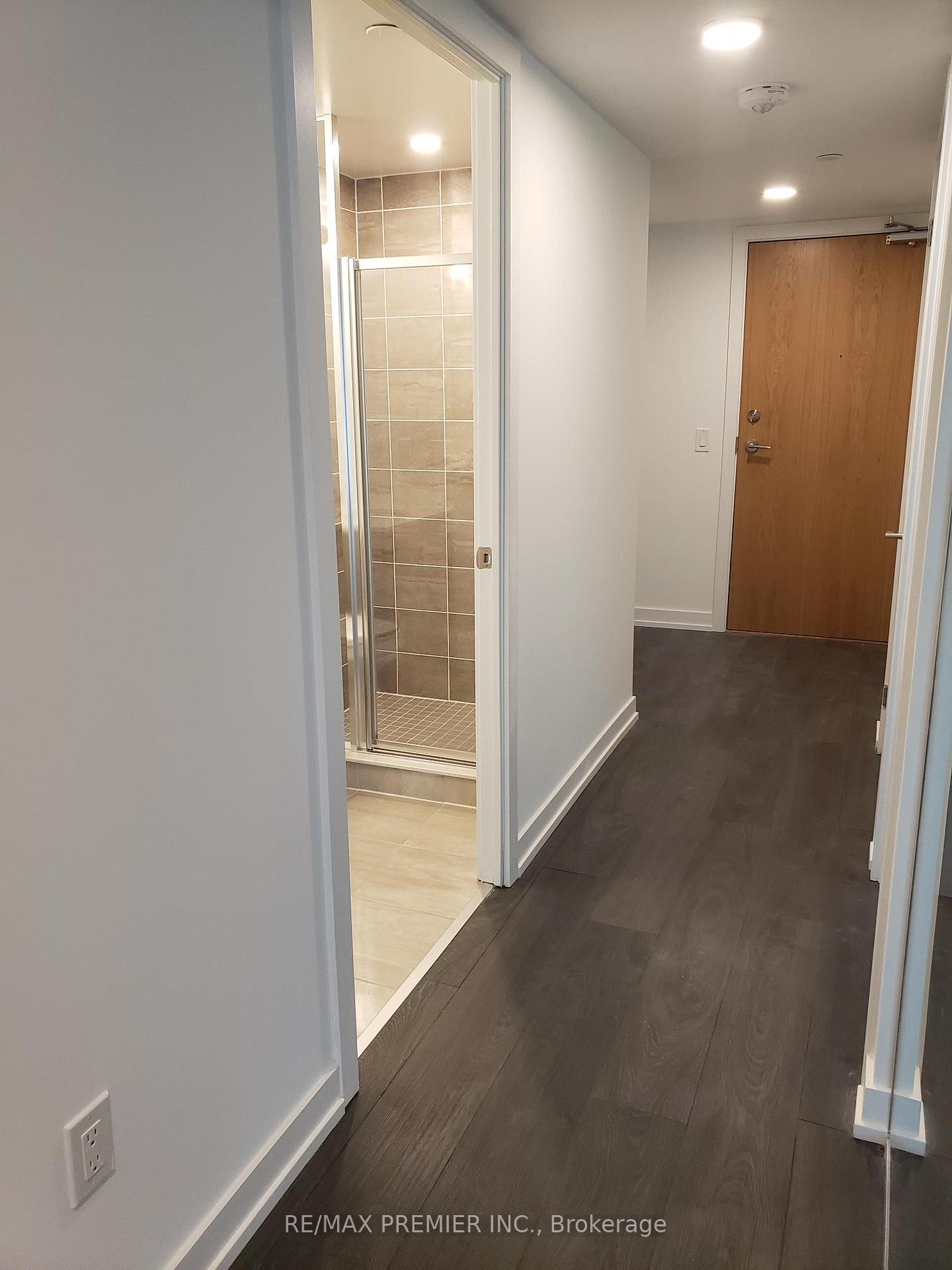 Photo 4 of Unit 1003, 1455 Celebration Drive, Pickering, Bay Ridges — HOMEH