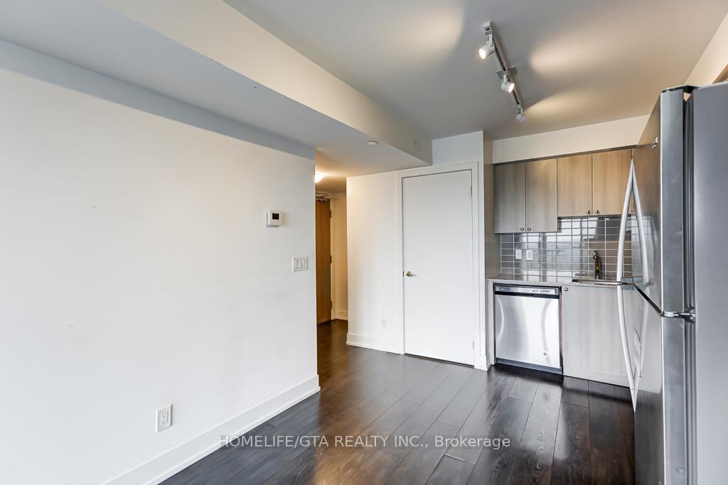 Photo 23 of Unit 2001, 1255 Bayly Street, Pickering, Bay Ridges — HOMEH