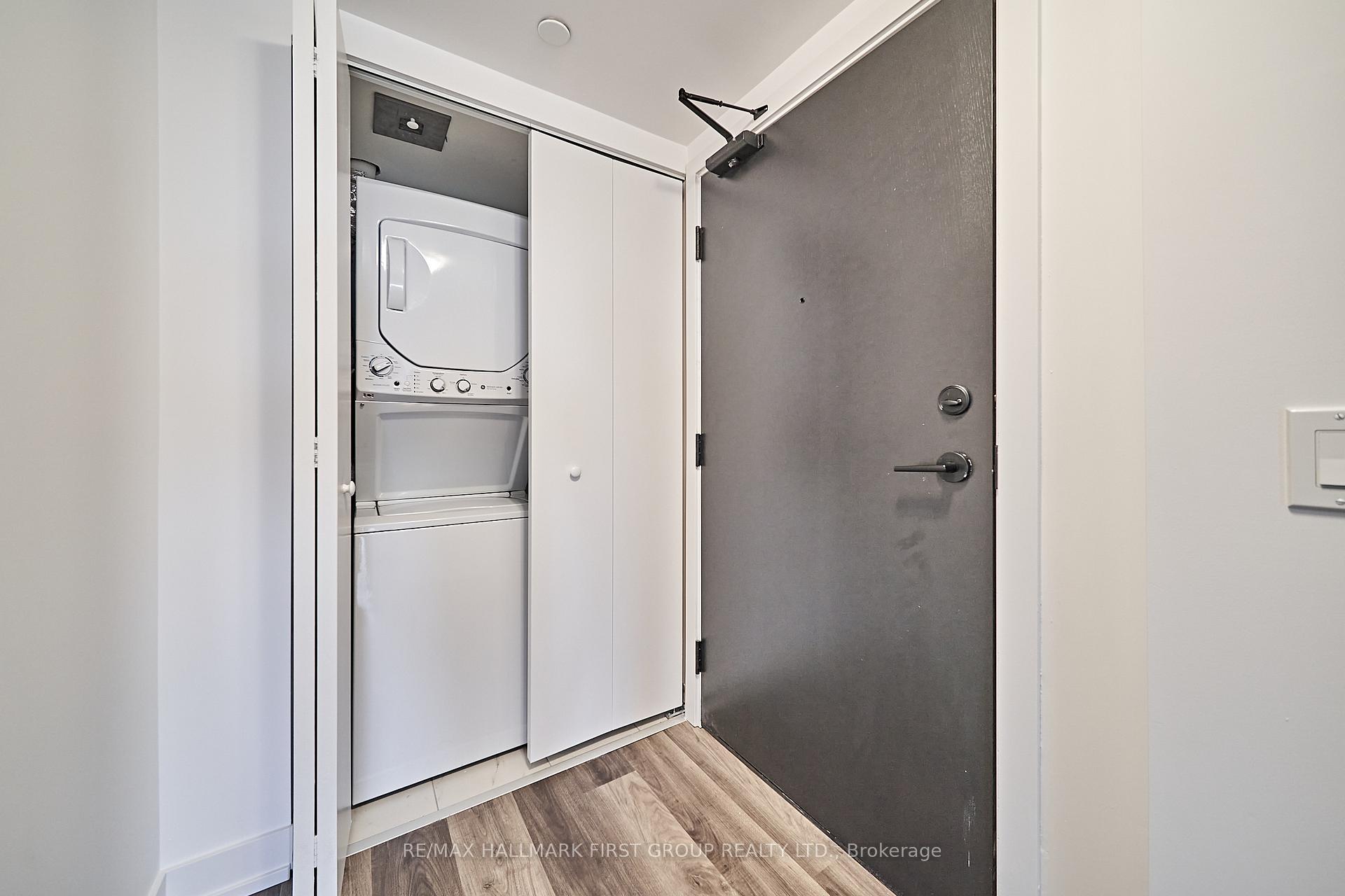 Photo 3 of Unit 1108, 1480 Bayly Street, Pickering, Bay Ridges — HOMEH