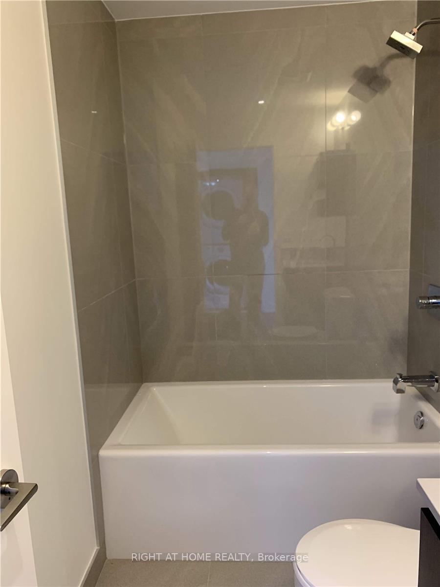Photo 11 of Unit 802, 25 Baseball Place, Toronto, South Riverdale — HOMEH