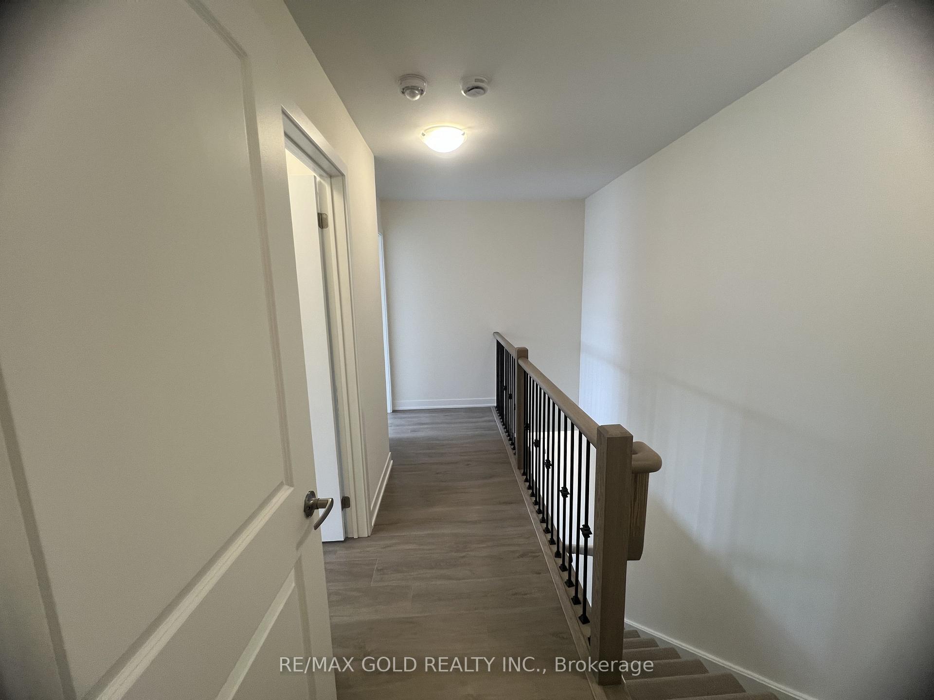 Photo 12 of Unit 913, 1695 Dersan Street, Pickering, Duffin Heights — HOMEH