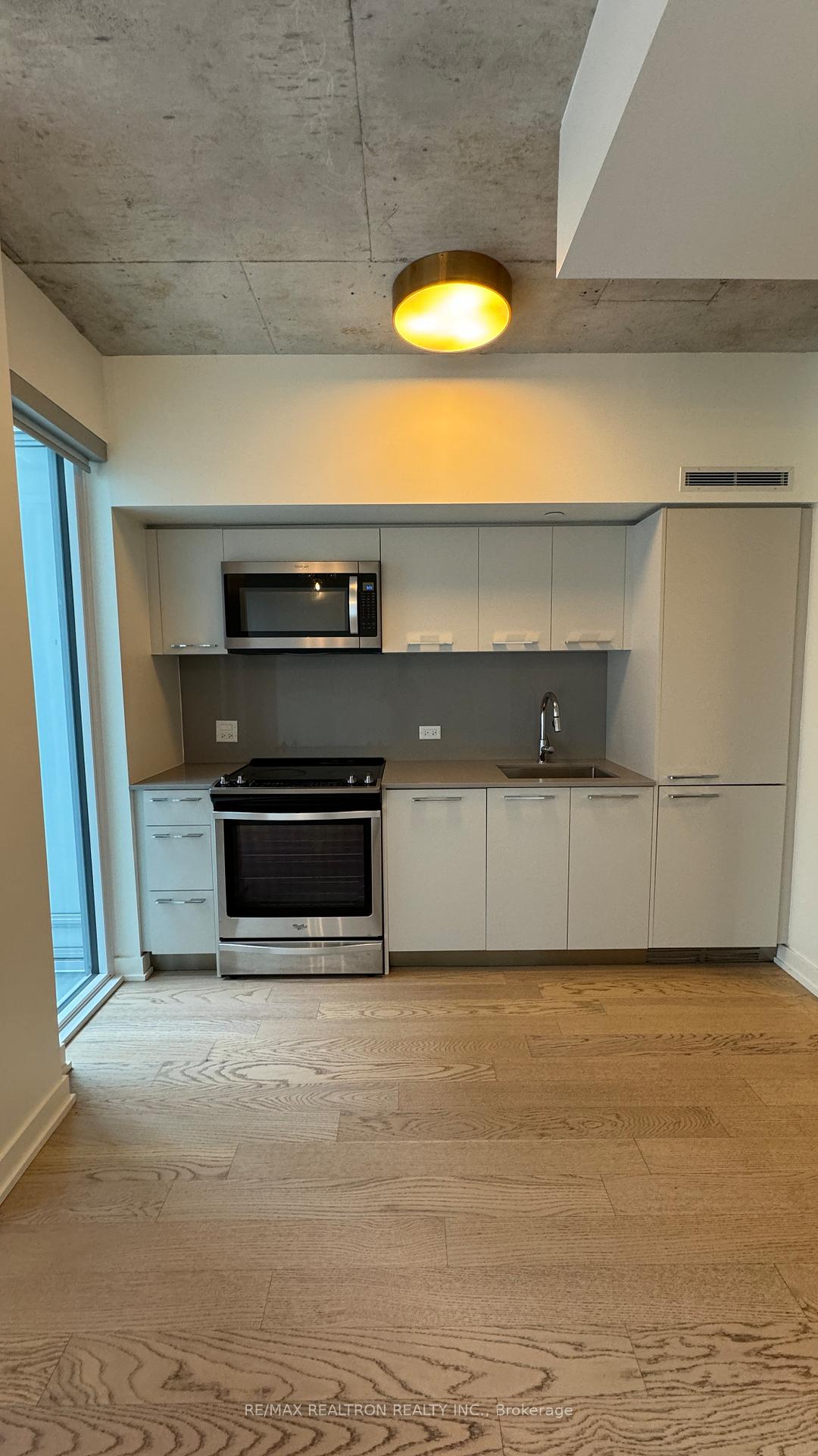 Photo 8 of Unit 402, 15 Baseball Place, Toronto, South Riverdale — HOMEH