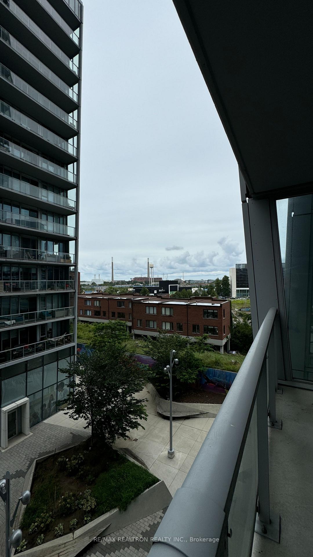Photo 11 of Unit 402, 15 Baseball Place, Toronto, South Riverdale — HOMEH