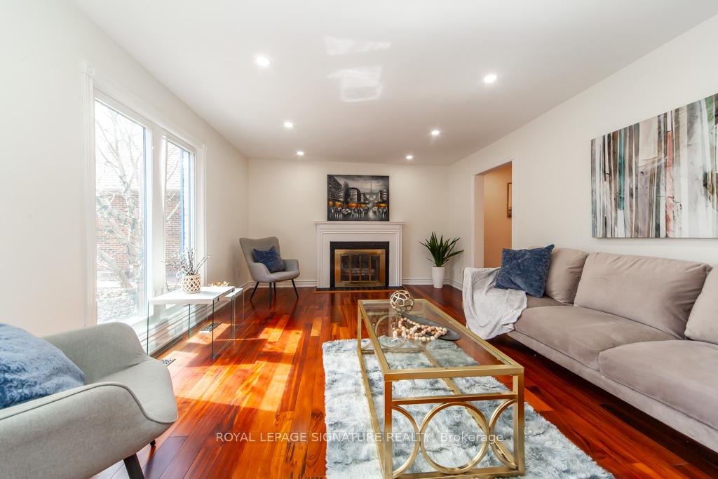 Photo 6 of 79 Hemingway Crescent, Markham, Unionville — HOMEH