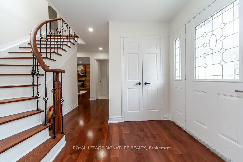 Photo 5 of 79 Hemingway Crescent, Markham, Unionville — HOMEH