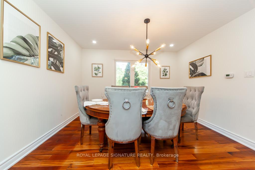 Photo 3 of 79 Hemingway Crescent, Markham, Unionville — HOMEH
