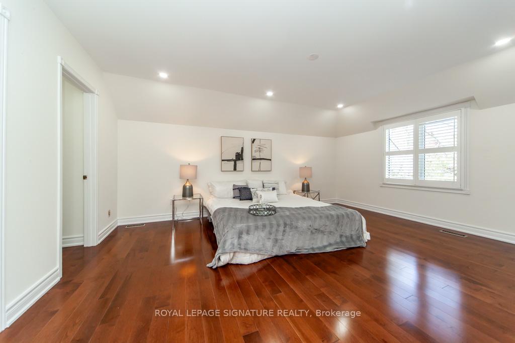 Photo 19 of 79 Hemingway Crescent, Markham, Unionville — HOMEH
