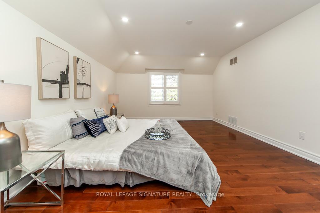 Photo 17 of 79 Hemingway Crescent, Markham, Unionville — HOMEH