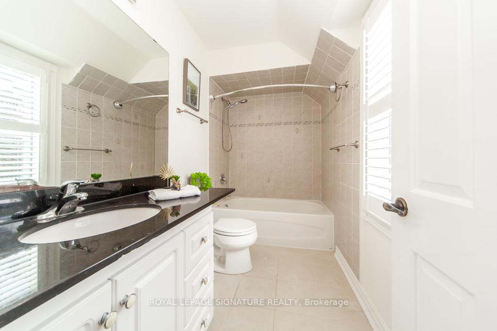 Photo 23 of 79 Hemingway Crescent, Markham, Unionville — HOMEH