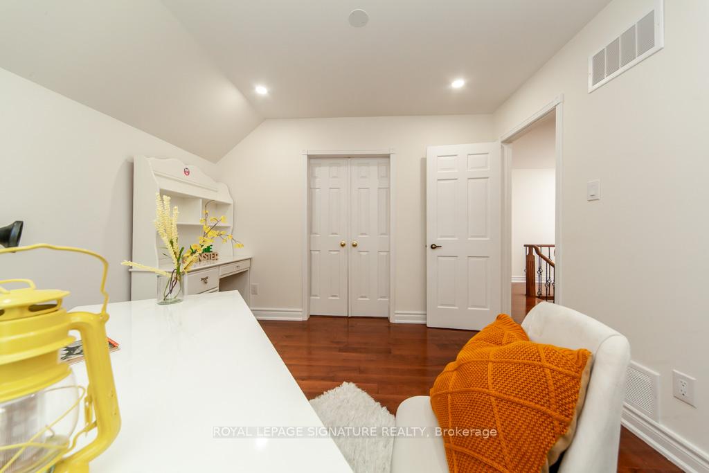 Photo 24 of 79 Hemingway Crescent, Markham, Unionville — HOMEH
