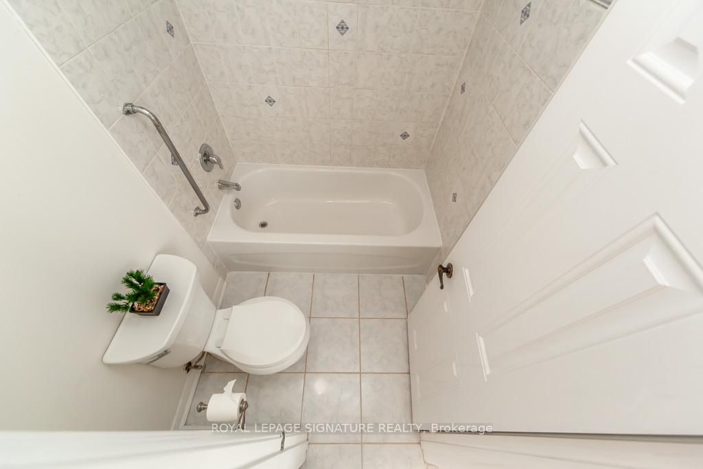 Photo 33 of 79 Hemingway Crescent, Markham, Unionville — HOMEH
