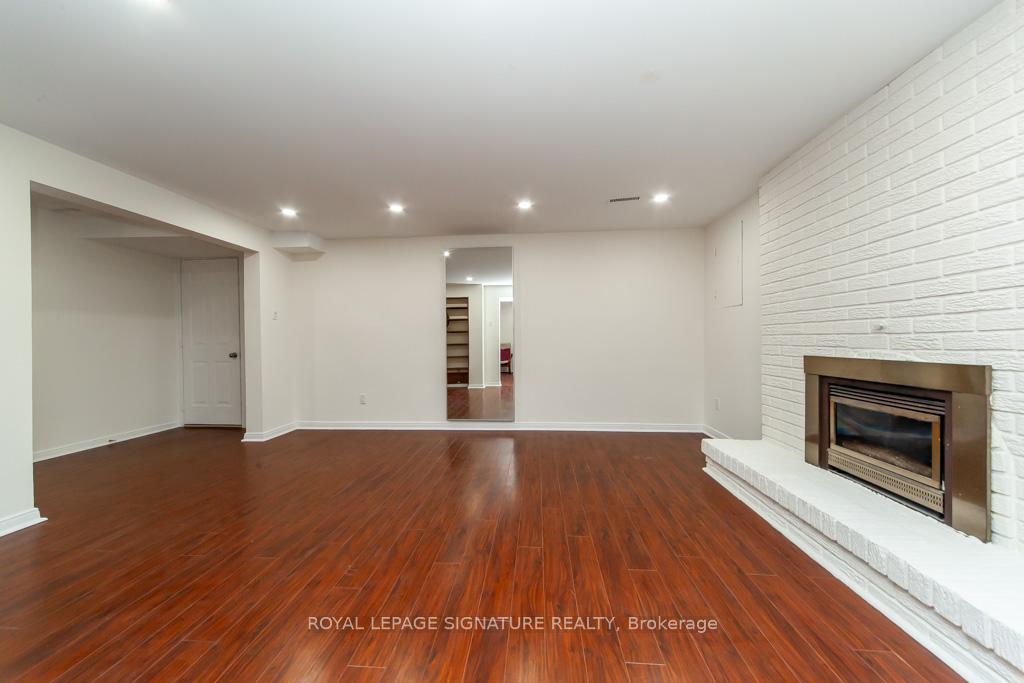 Photo 39 of 79 Hemingway Crescent, Markham, Unionville — HOMEH