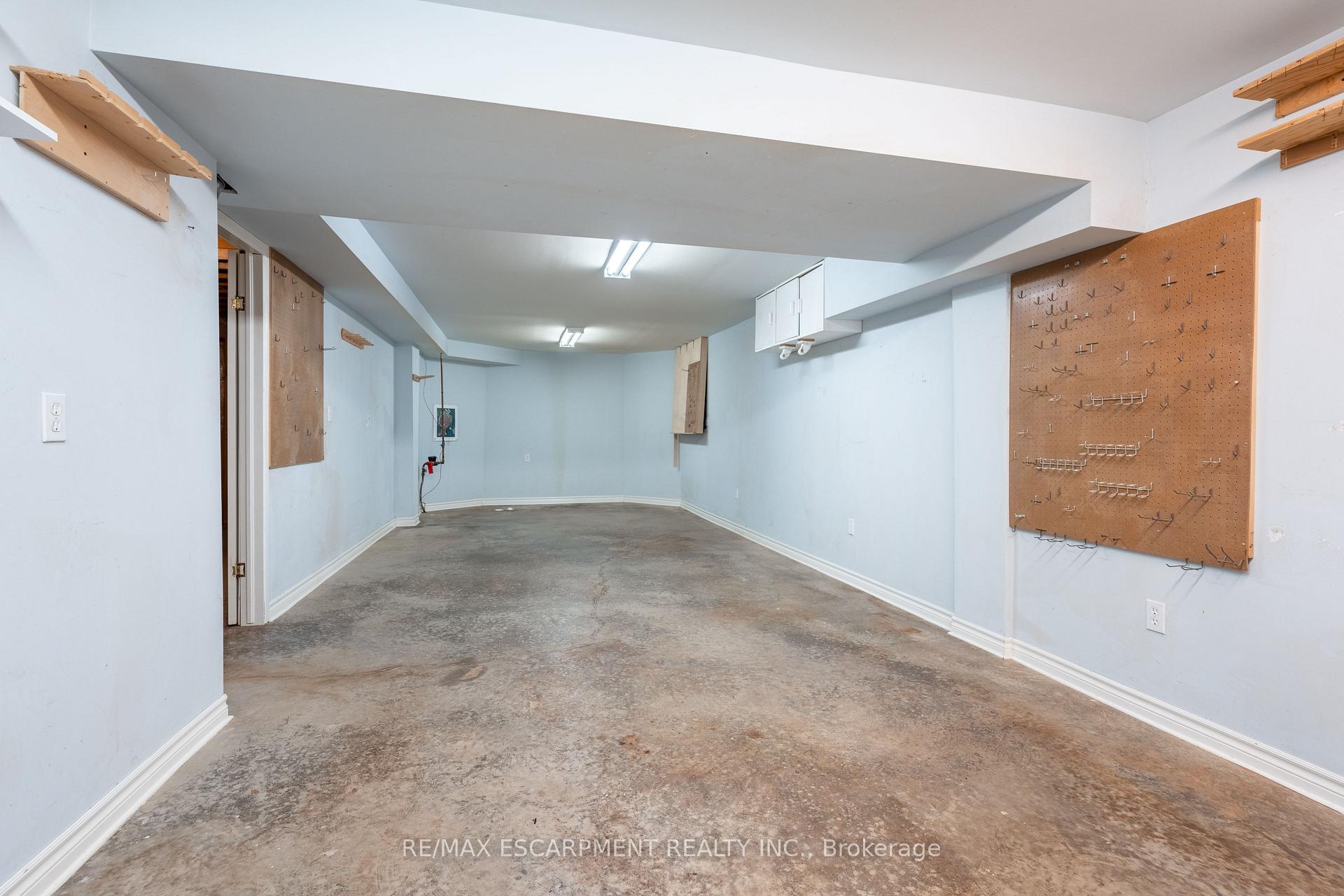 Photo 36 of 27 Gaines Avenue, Hamilton, Dundas — HOMEH