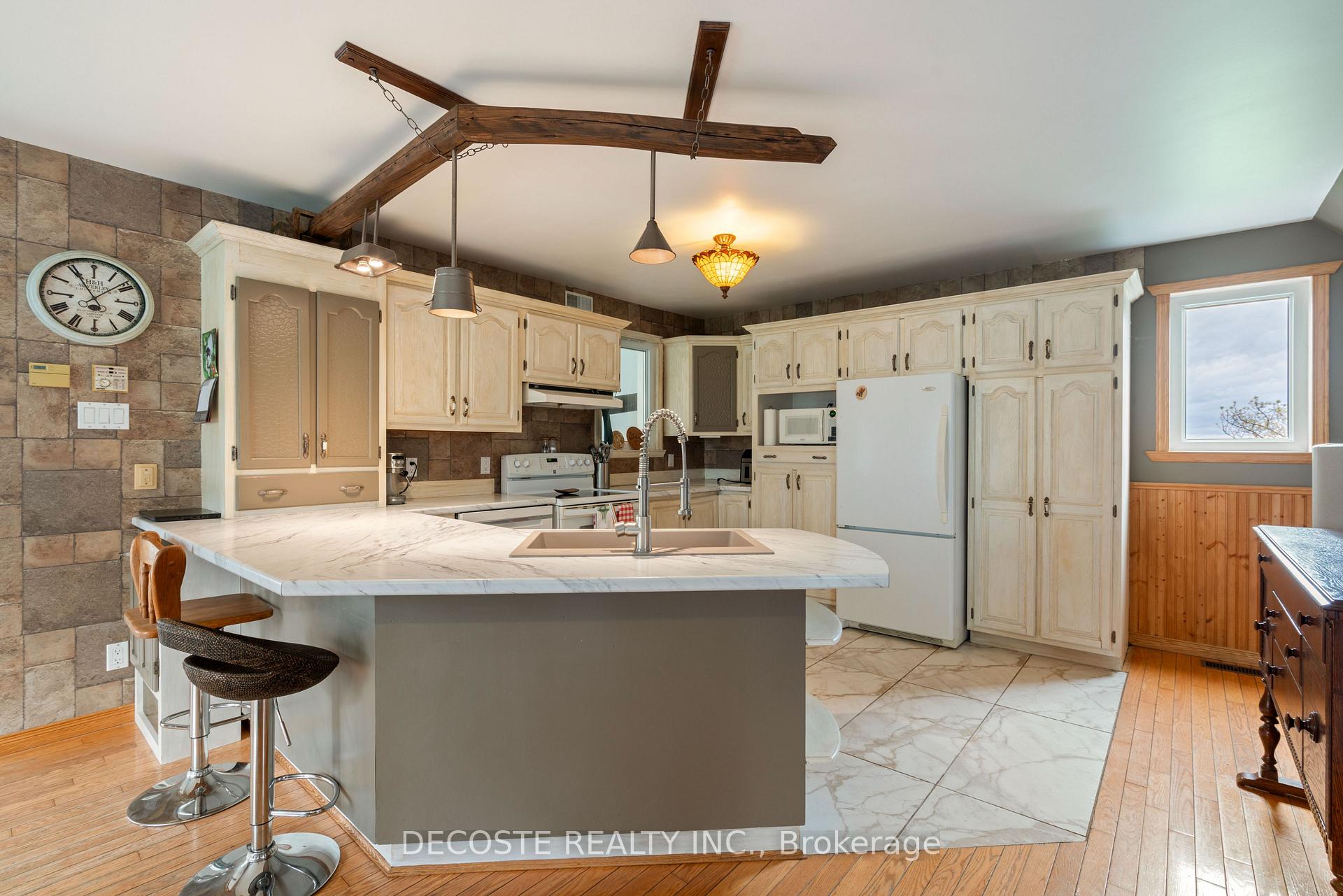 Photo 8 of 22591 County 10 Road, North Glengarry, North Glengarry (Lochiel) Twp — HOMEH