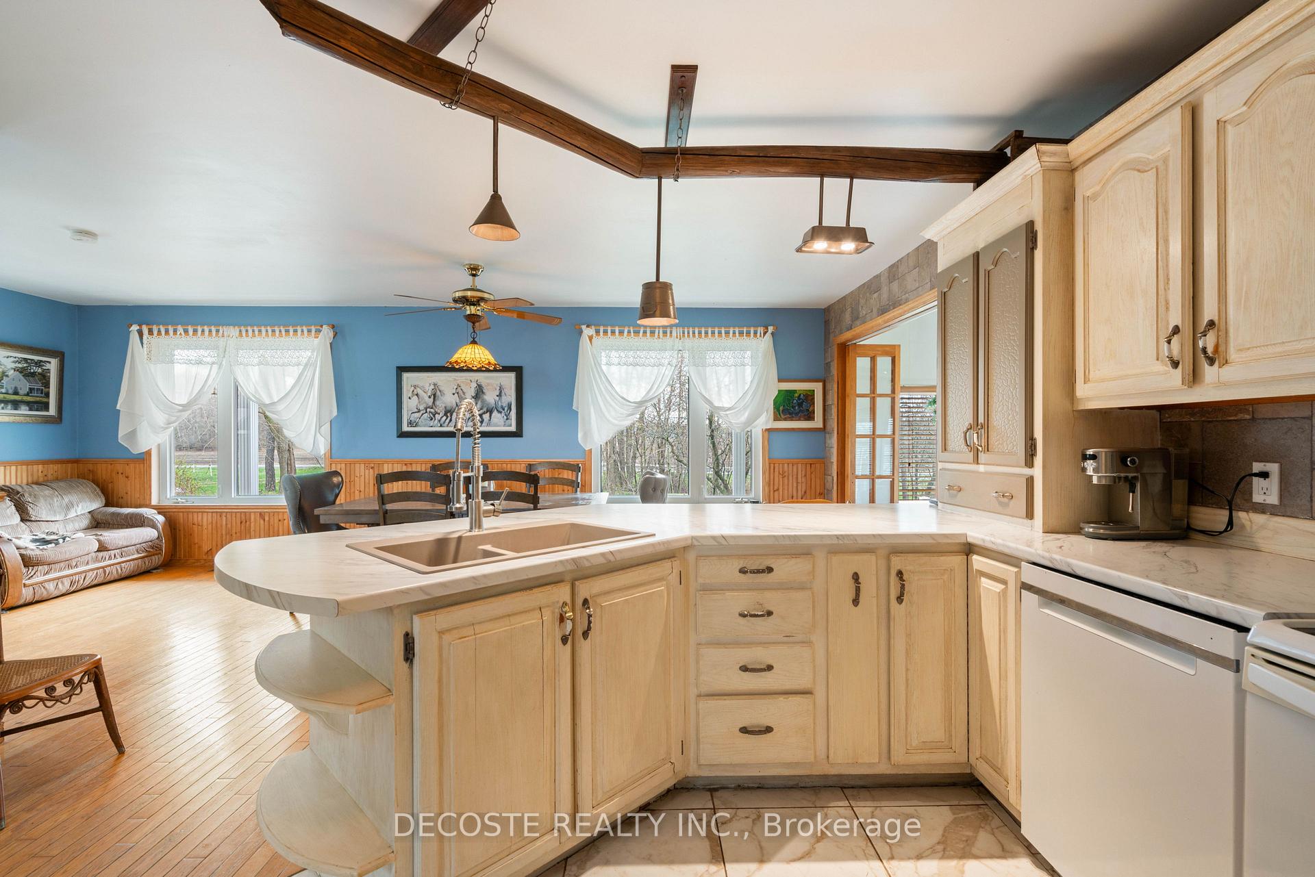Photo 4 of 22591 County 10 Road, North Glengarry, North Glengarry (Lochiel) Twp — HOMEH