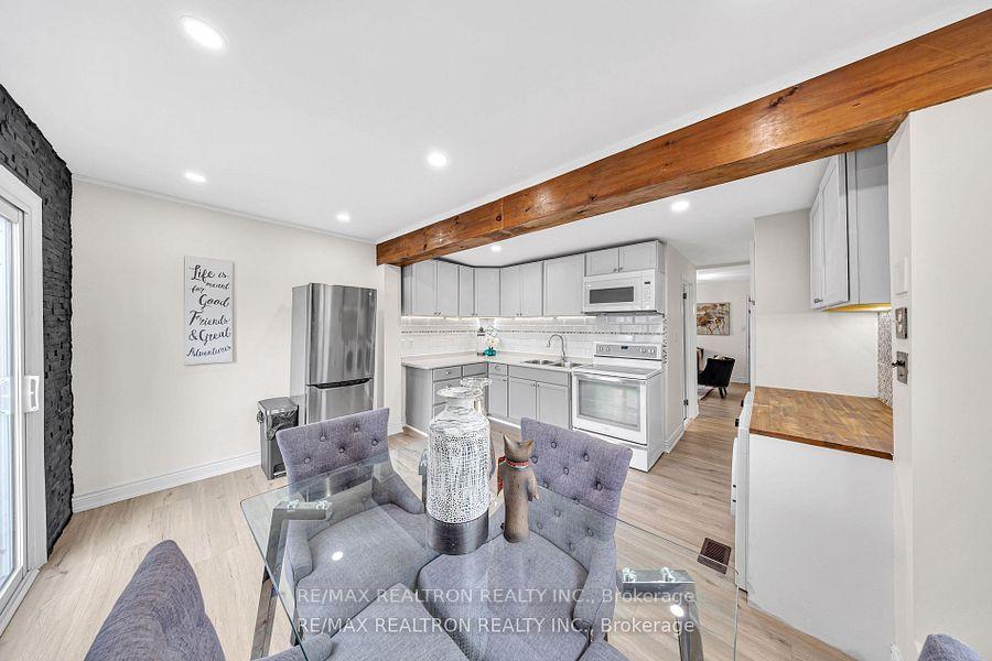 Photo 23 of 8 Maple Street, Ajax, Central — HOMEH