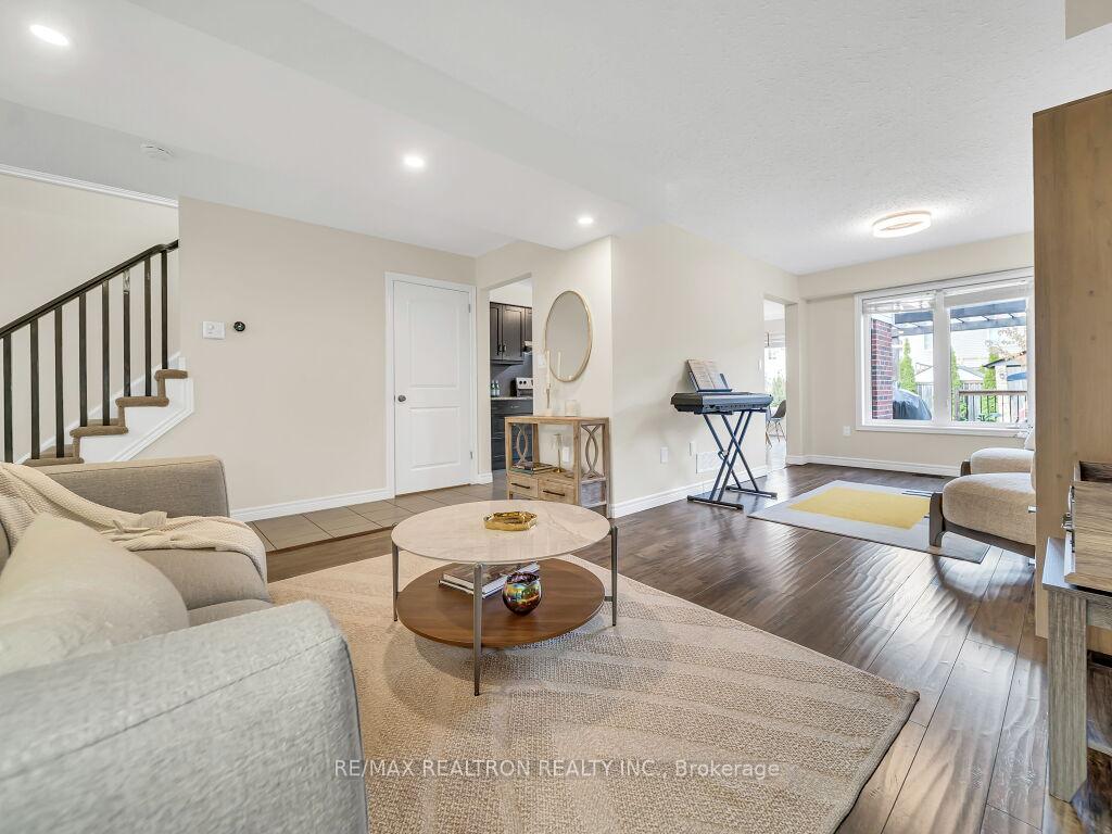 Photo 12 of 76 Couling Crescent, Guelph, Grange Road — HOMEH