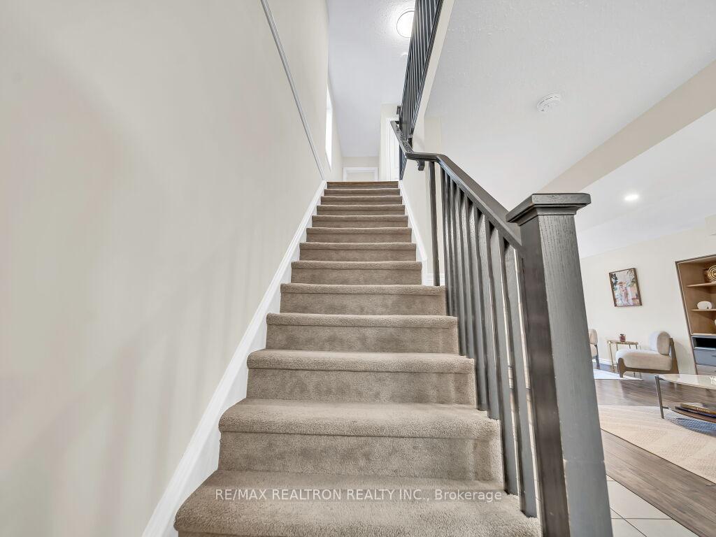 Photo 17 of 76 Couling Crescent, Guelph, Grange Road — HOMEH
