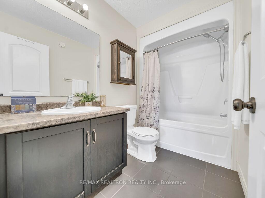 Photo 20 of 76 Couling Crescent, Guelph, Grange Road — HOMEH