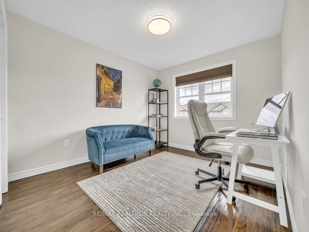 Photo 21 of 76 Couling Crescent, Guelph, Grange Road — HOMEH
