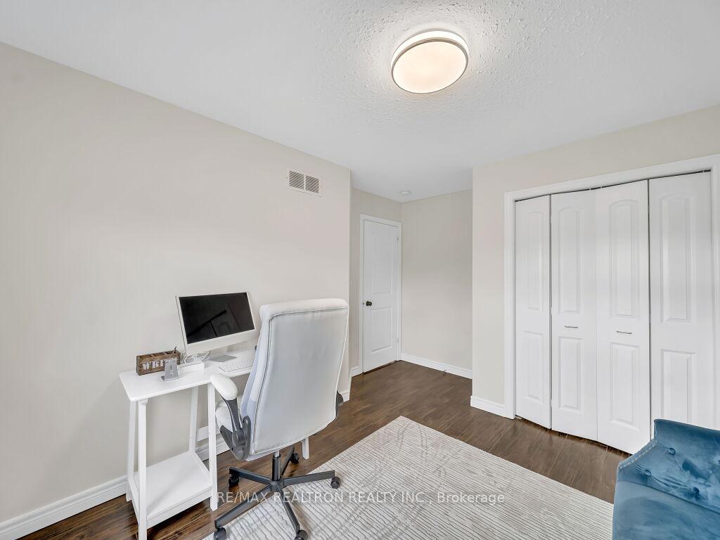 Photo 22 of 76 Couling Crescent, Guelph, Grange Road — HOMEH