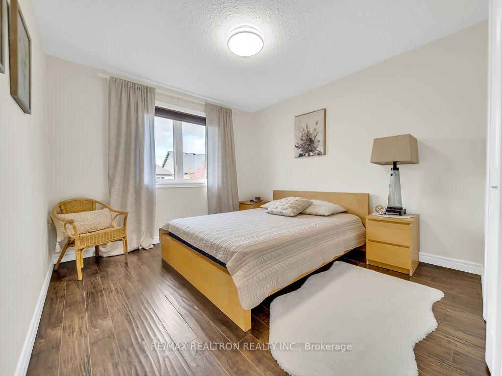 Photo 24 of 76 Couling Crescent, Guelph, Grange Road — HOMEH