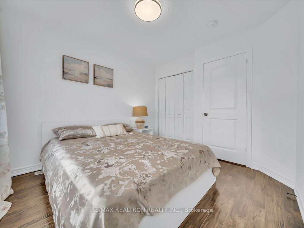 Photo 26 of 76 Couling Crescent, Guelph, Grange Road — HOMEH