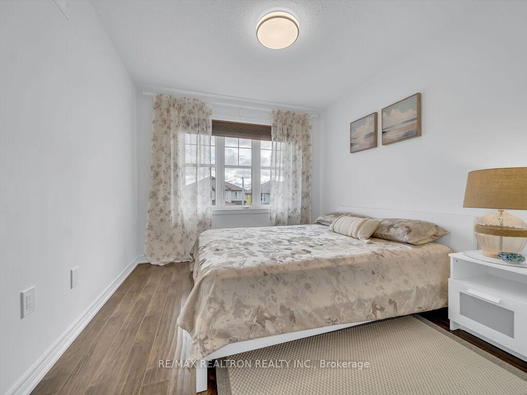 Photo 27 of 76 Couling Crescent, Guelph, Grange Road — HOMEH